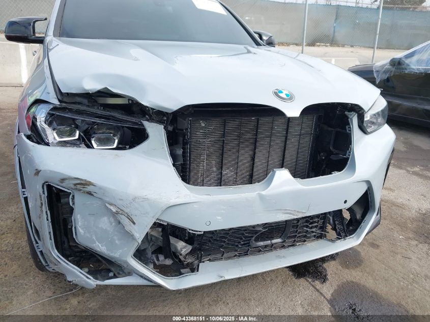 2024 BMW X4 M 5YM23EC05R9U03237