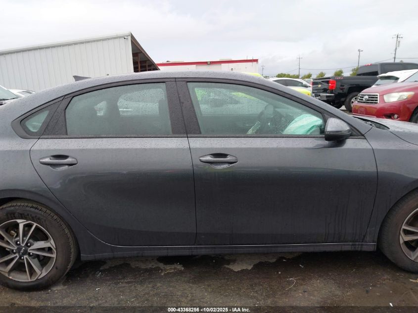 2024 Kia Forte Lxs VIN: 3KPF24AD6RE825431 Lot: 43368256