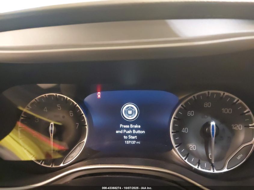 2020 Chrysler Pacifica Touring VIN: 2C4RC1FG0LR233170 Lot: 43368274