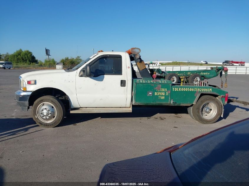 2002 Ford F-450 Xl/Xlt VIN: 1FDXF46F32EB83122 Lot: 43368335