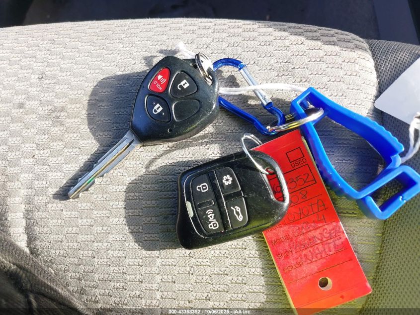 2008 Toyota Rav4 Limited VIN: JTMBD31V085134451 Lot: 43368352