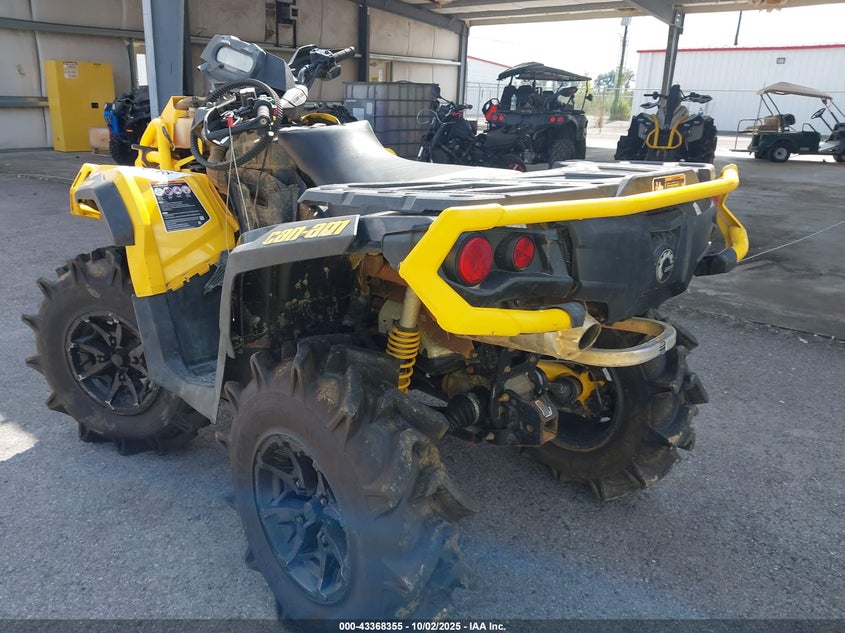 2021 CAN-AM OUTLANDER X MR 850 - 3JBLWAU44MJ000878