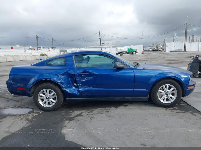 2007 Ford Mustang V6 Deluxe/V6 Premium VIN: 1ZVFT80N975255171 Lot: 43368375