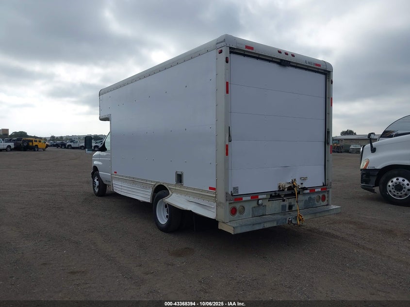 1FDXE45S17DA18183 2007 FORD ECONOLINE photo no. 3