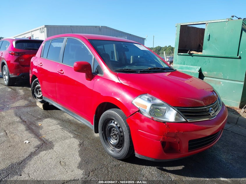 NISSAN VERSA 1.8S