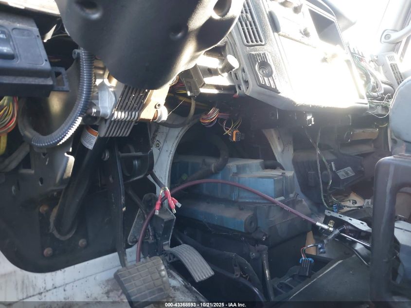 2004 International 4000 4300 VIN: 1HTMMAALX4H673182 Lot: 43368593