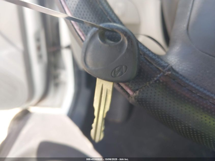 2009 Hyundai Accent Gls VIN: KMHCN46C89U301351 Lot: 43368689