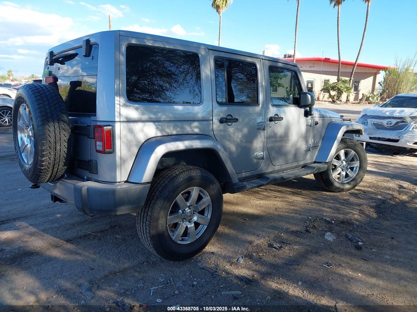 2016 JEEP WRANGLER UNLIMITED SAHARA - 1C4BJWEG2GL295013