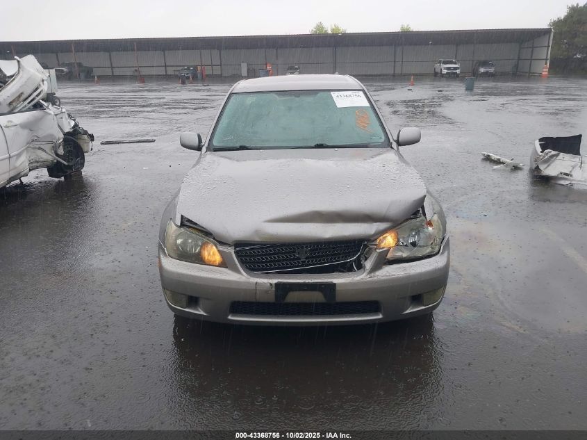 2004 Lexus Is 300 VIN: JTHBD192440090653 Lot: 43368756