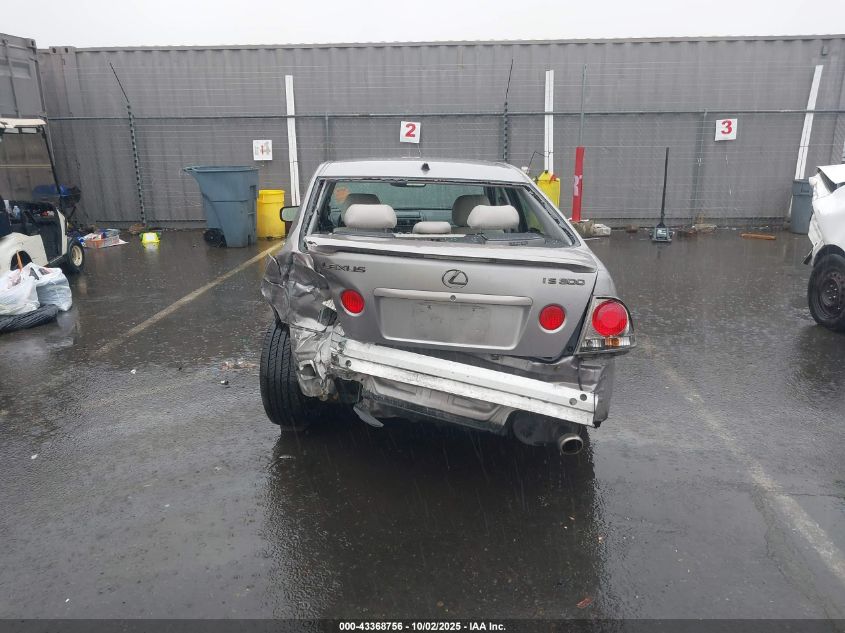 2004 Lexus Is 300 VIN: JTHBD192440090653 Lot: 43368756