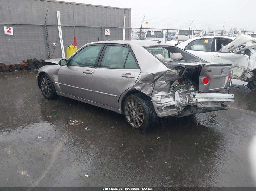 JTHBD192440090653 2004 LEXUS IS photo no. 3