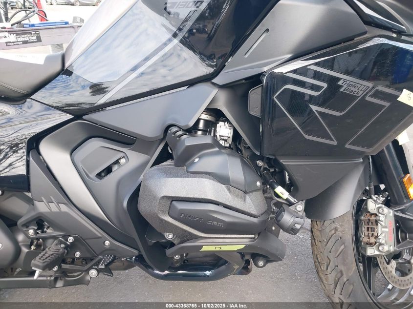 2026 BMW R 1300 Rt/Rt-P VIN: WB10M4304T6L46414 Lot: 43368765