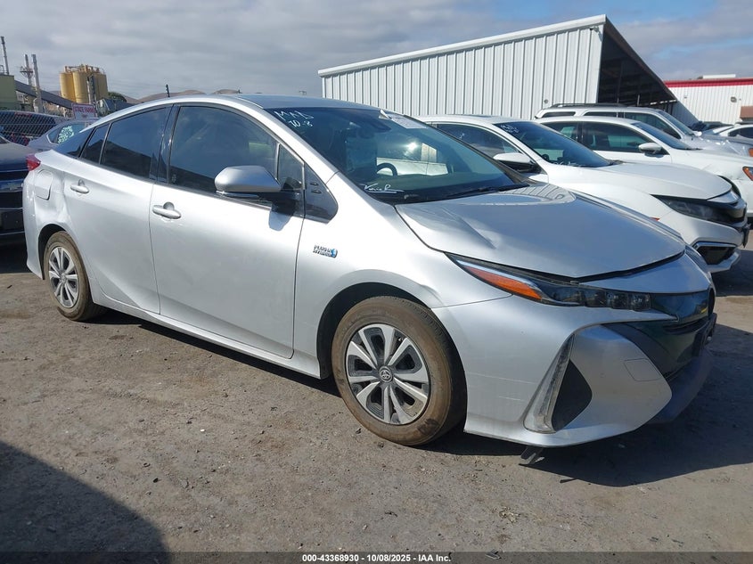 TOYOTA PRIUS PRIME PREMIUM