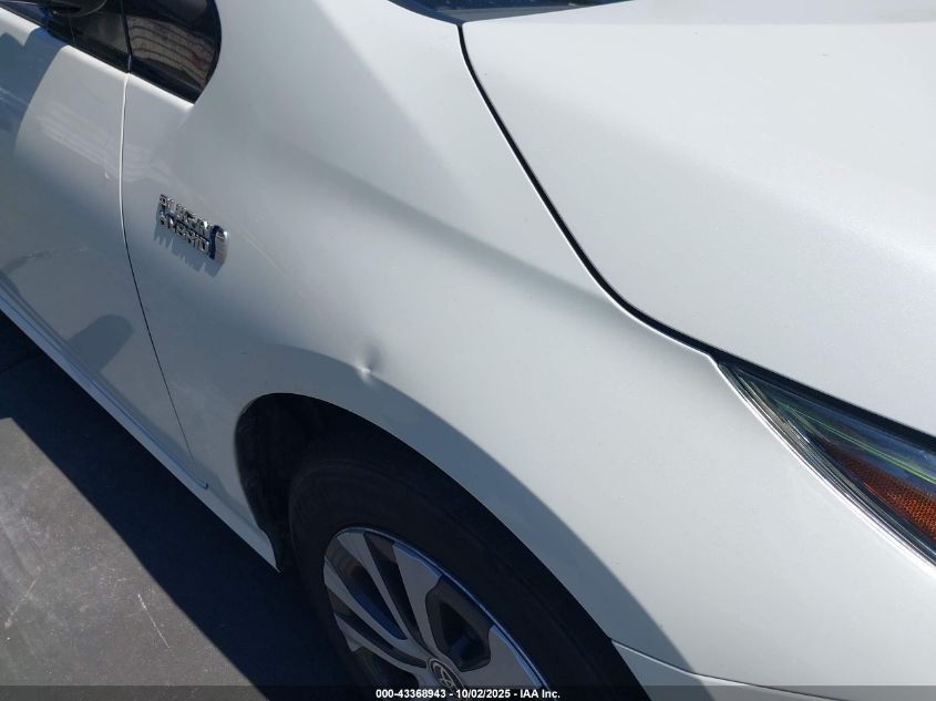 2020 Toyota Prius Prime Le VIN: JTDKARFP1L3139488 Lot: 43368943