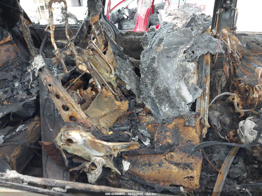 2010 Toyota Sienna Xle VIN: 5TDYK4CC3AS306697 Lot: 43368970