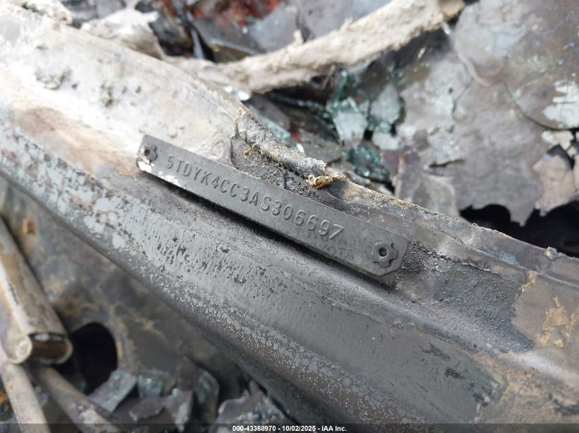 2010 Toyota Sienna Xle VIN: 5TDYK4CC3AS306697 Lot: 43368970