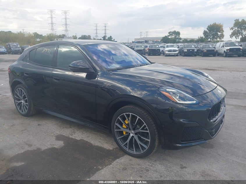 MASERATI GRECALE TROFEO