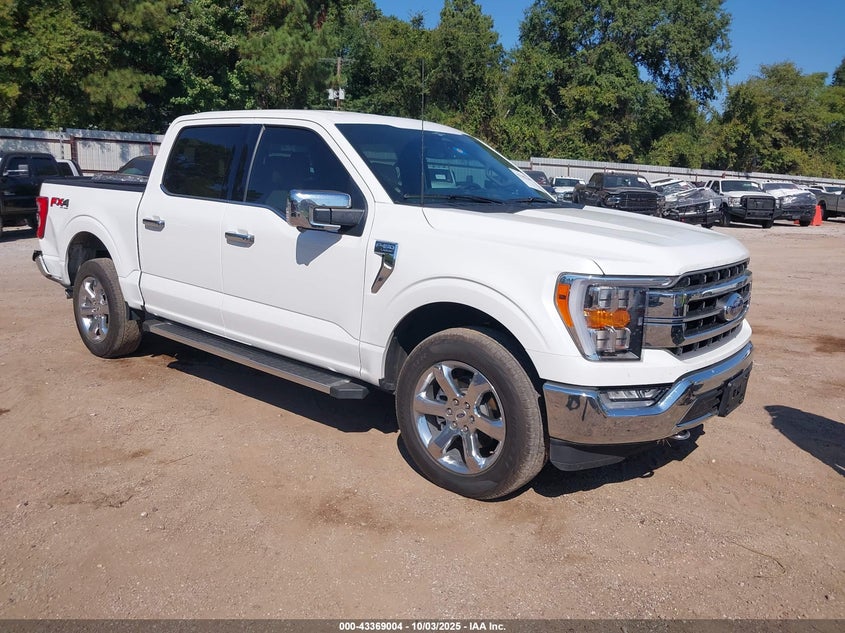 FORD F-150 LARIAT
