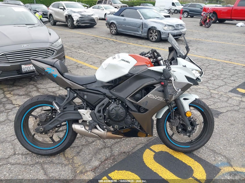 2023 Kawasaki Ex650 R VIN: ML5EXER18PDA84952 Lot: 43369018