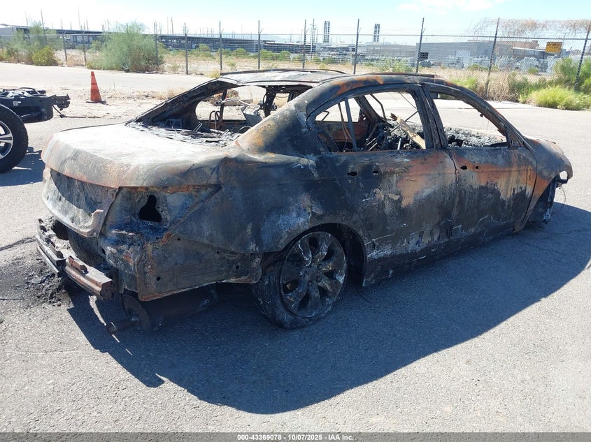1HGCP268X8A013427 2008 HONDA ACCORD photo no. 4