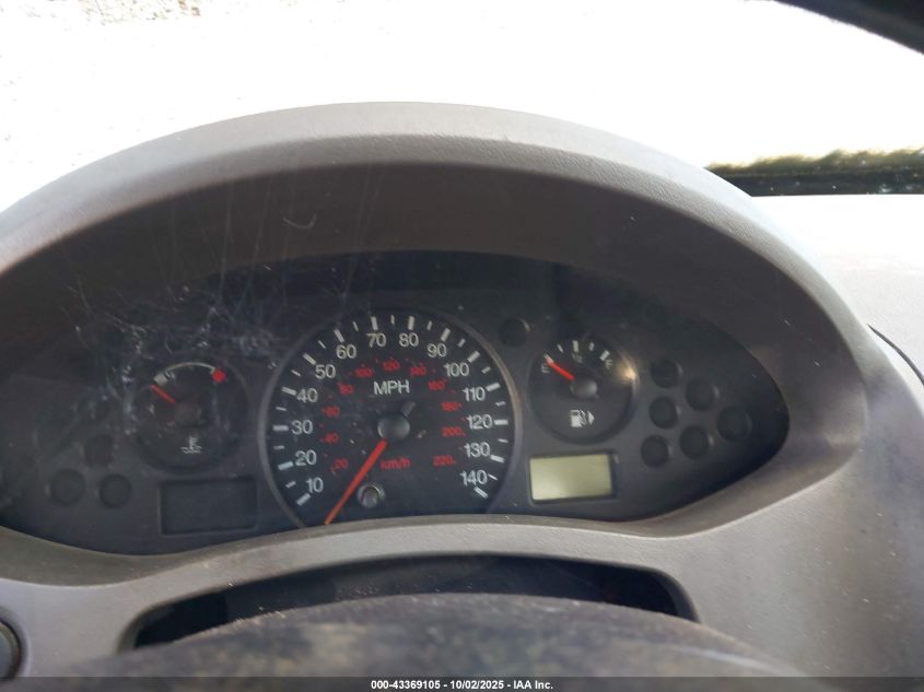 2005 Ford Focus Zx4 VIN: 1FAFP34N05W255755 Lot: 43369105