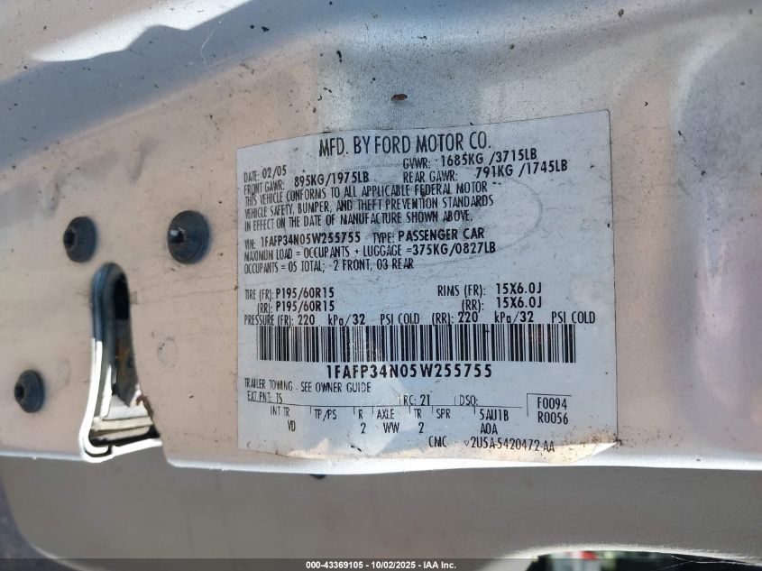 2005 Ford Focus Zx4 VIN: 1FAFP34N05W255755 Lot: 43369105