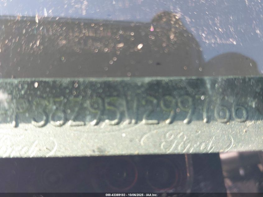 2005 Ford Focus Zx4 VIN: 1FAFP38Z95W299766 Lot: 43369183