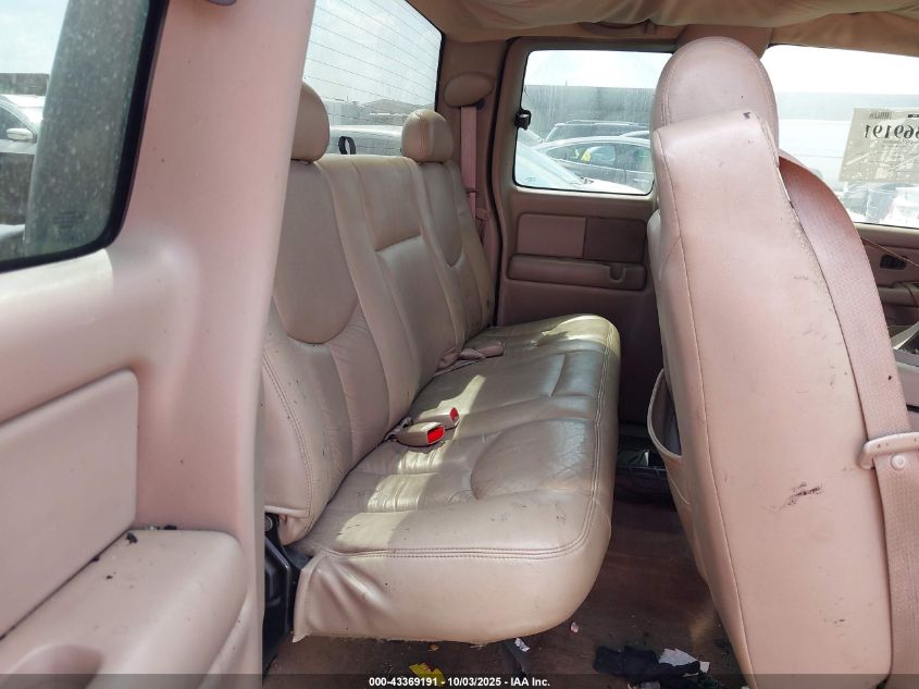 2004 Chevrolet Silverado 1500 Ls VIN: 2GCEC19N141352998 Lot: 43369191