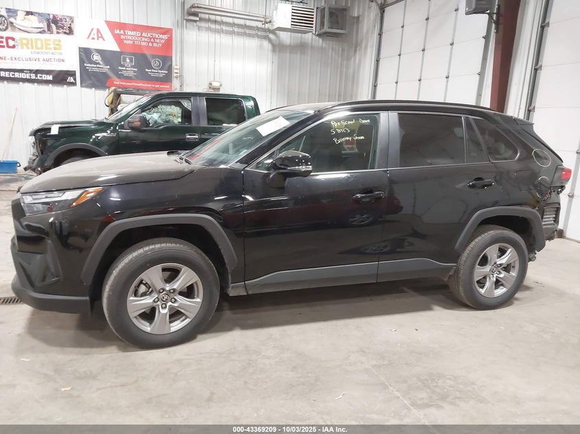2025 TOYOTA RAV4 XLE 2T3P1RFV7SW534159