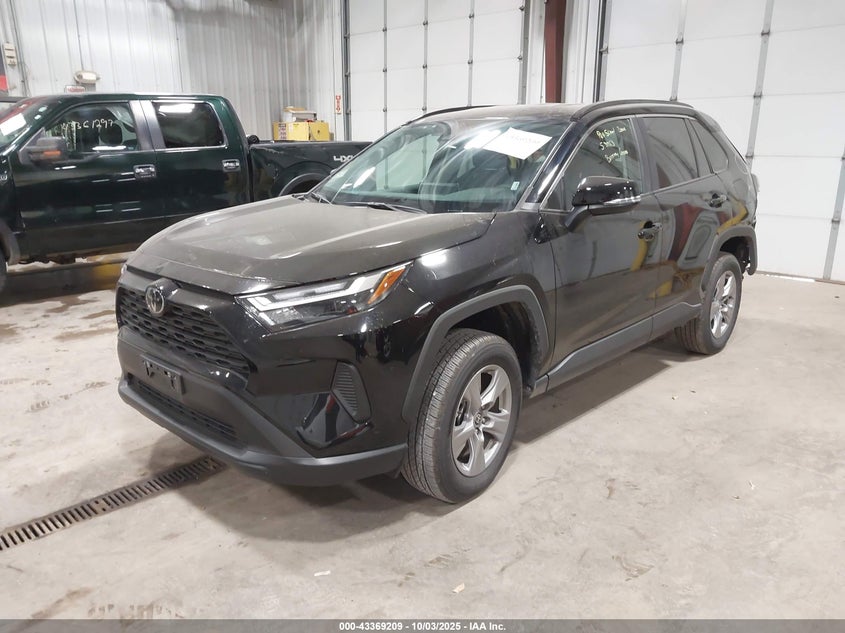2025 TOYOTA RAV4 XLE 2T3P1RFV7SW534159