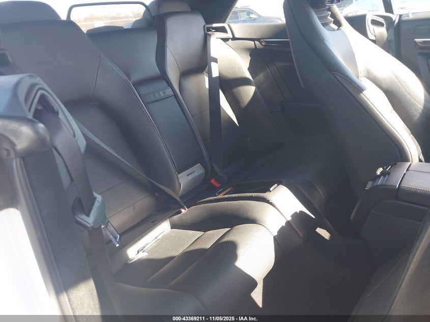 2014 MERCEDES-BENZ E 350 WDDKK5KF8EF251327