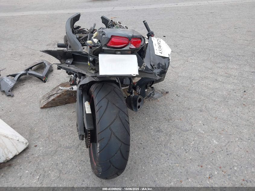 2009 Suzuki Gsx-R600 VIN: JS1GN7EA992102998 Lot: 43369252