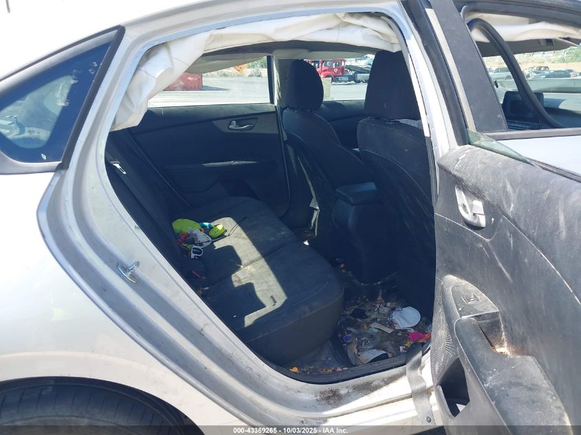 2019 Kia Forte Lxs VIN: 3KPF24AD2KE005868 Lot: 43369265