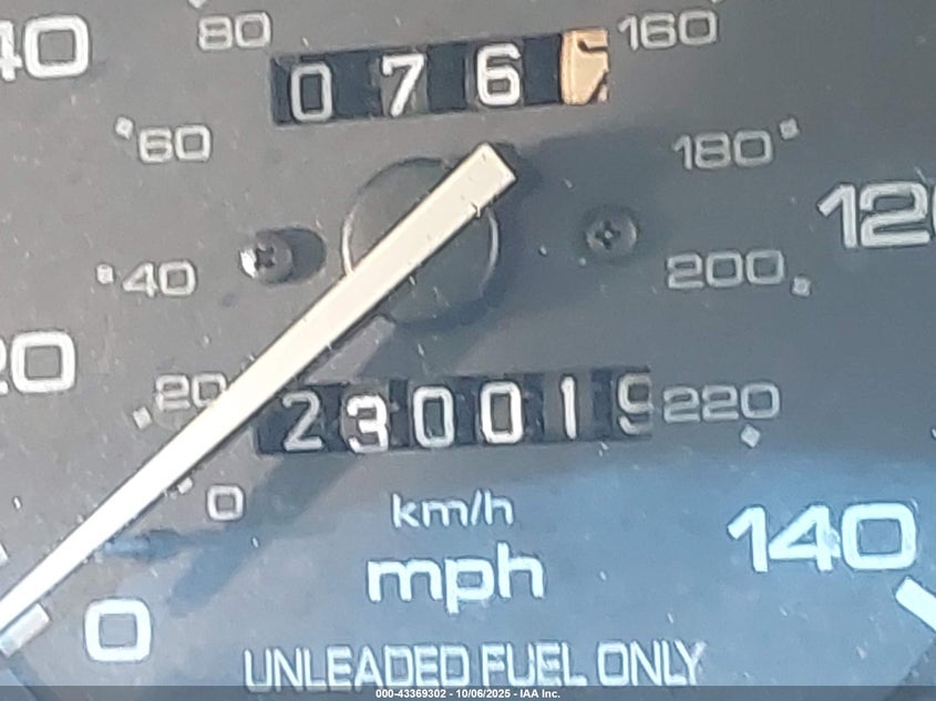 1997 Honda Accord VIN: 1HGCB5635VA037872 Lot: 43369302