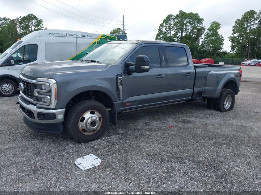 1FT8W3DM1REC11790 2024 FORD F350 photo no. 2