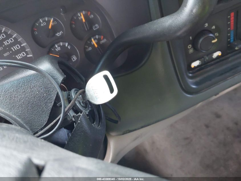 2006 Chevrolet Tahoe Ls VIN: 1GNEC13V56J101118 Lot: 43369345