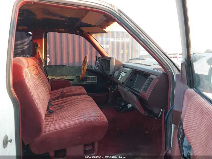 1991 Chevrolet Gmt-400 C1500 VIN: 2GCEC19K3M1203921 Lot: 43369390