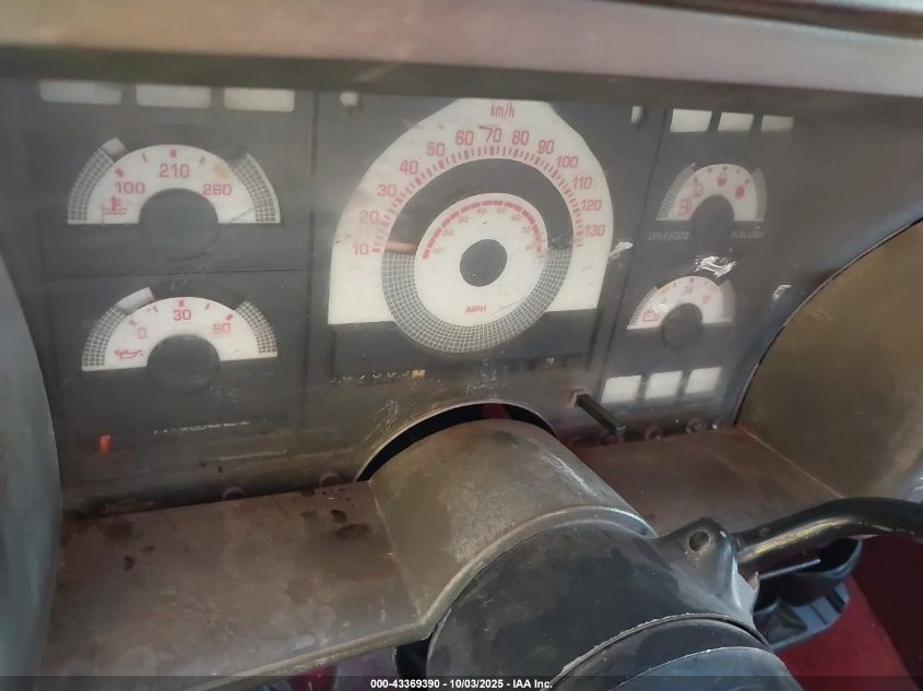 1991 Chevrolet Gmt-400 C1500 VIN: 2GCEC19K3M1203921 Lot: 43369390