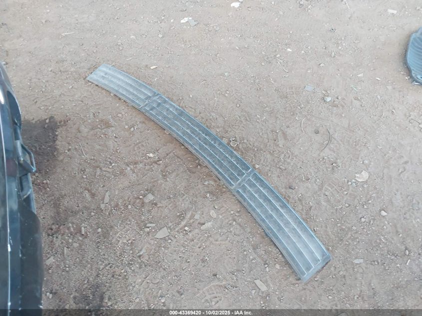 2007 Chevrolet Tahoe Ls VIN: 1GNFC13C77J388238 Lot: 43369420