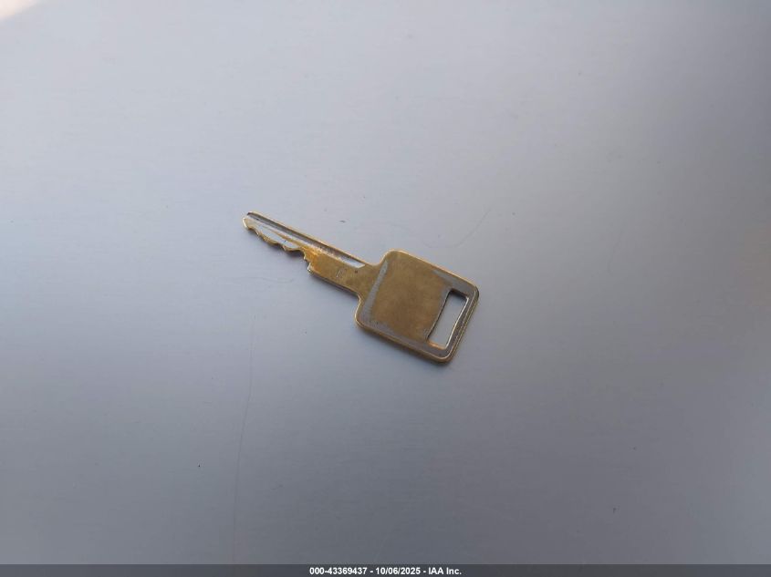 1994 Chevrolet Gmt-400 K2500 VIN: 2GCFK29K4R1206850 Lot: 43369437