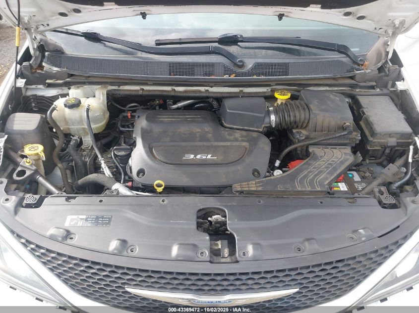 2017 Chrysler Pacifica Touring-L VIN: 2C4RC1BG9HR583314 Lot: 43369472