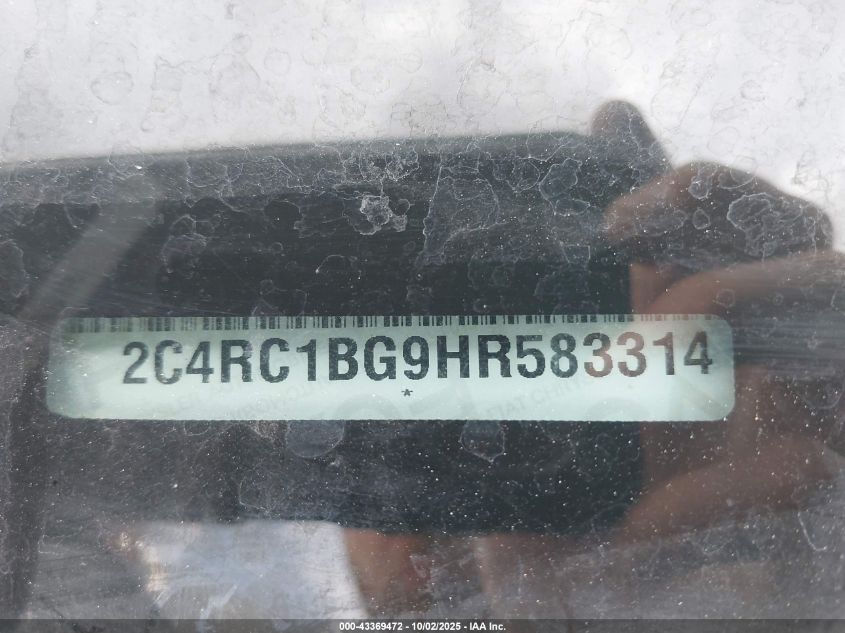 2017 Chrysler Pacifica Touring-L VIN: 2C4RC1BG9HR583314 Lot: 43369472