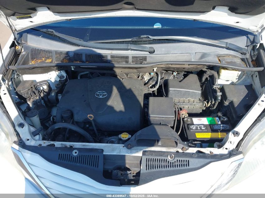 2017 Toyota Sienna Le 8 Passenger VIN: 5TDKZ3DC1HS788297 Lot: 43369547