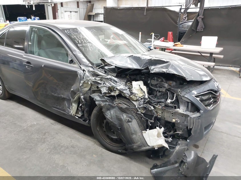 2011 Toyota Camry Le VIN: 4T4BF3EK6BR173621 Lot: 43369598