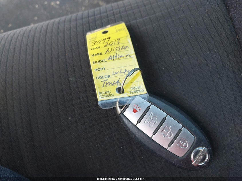 2013 Nissan Altima 2.5 S VIN: 1N4AL3APXDN550801 Lot: 43369667