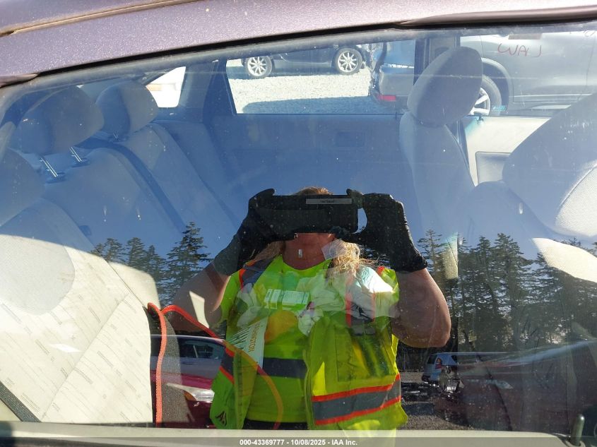 2009 Ford Focus Se VIN: 1FAHP35N29W104994 Lot: 43369777