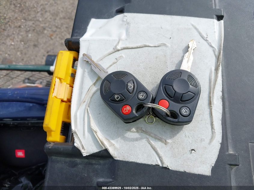 2010 Ford Escape Xlt VIN: 1FMCU9D76AKD21555 Lot: 43369929