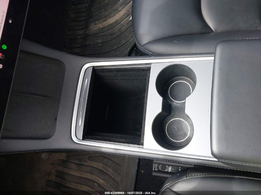 2022 Tesla Model 3 Rear-Wheel Drive VIN: 5YJ3E1EA3NF323649 Lot: 43369968