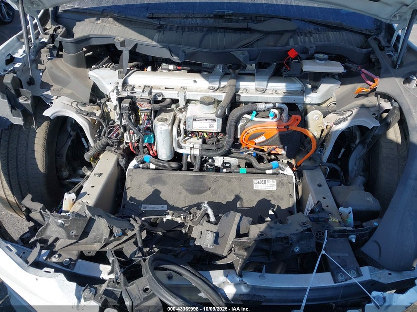 2023 Tesla Model X Dual Motor All-Wheel Drive/Standard Range VIN: 7SAXCAE50PF397062 Lot: 43369998