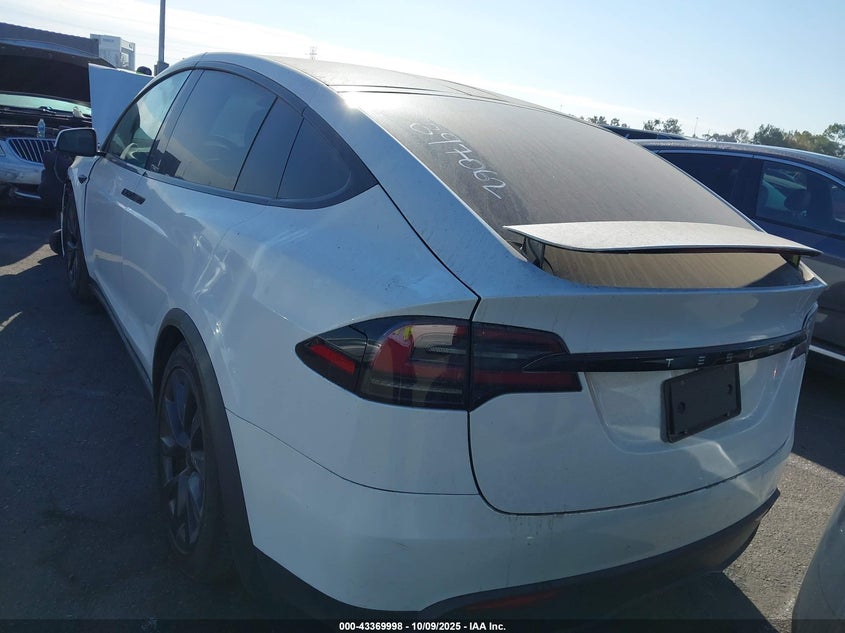 2023 Tesla Model X Dual Motor All-Wheel Drive/Standard Range VIN: 7SAXCAE50PF397062 Lot: 43369998